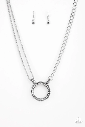 Paparazzi Accessories ? Razzle Dazzle - Silver Necklace?Flat Rate Ship $4.50? Protective Adornment