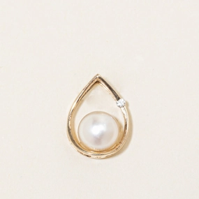 Gleaming Touch Pearl & Diamond Pear Shaped Pendant | 0.01ct |