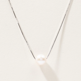 Pearl Pendant Necklace | 18"| Radiant Surface Graceful Style