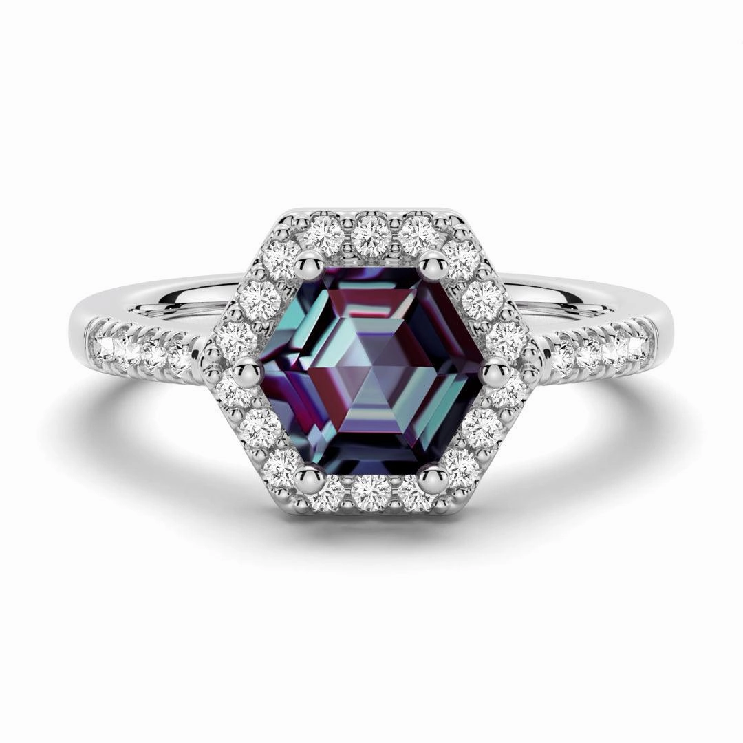 Exclusive Object 1.5 CT. Hexagon Cut Alexandrite Engagement Ring With Moissanite Halo Pav??