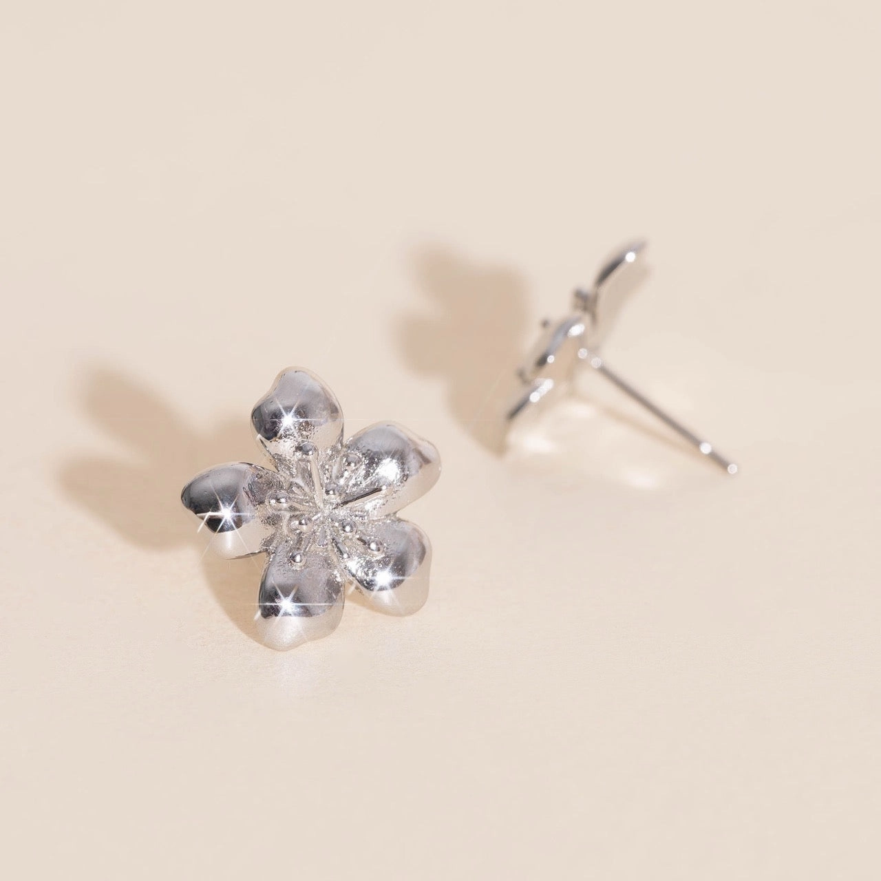 Hibiscus Stud Earrings Natural Fit