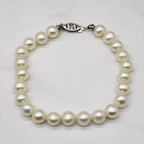 Pearl Bracelet | 7" | Gift Fit