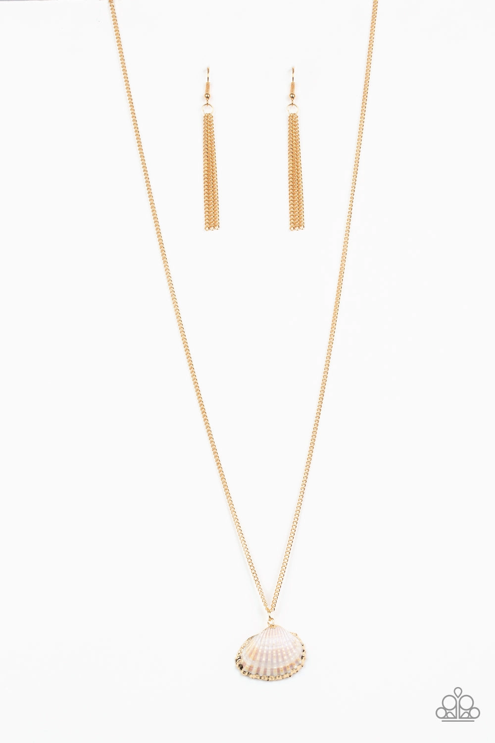 Cool Woman Paparazzi Accessories ? Show and SHELL - Gold Necklace?Flat Rate Ship $4.50?