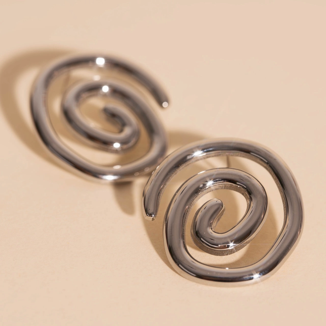 Spiral Stud Earrings Unique Glow