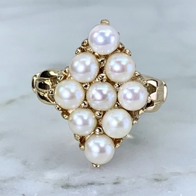 Chic Flair Pearl Cluster Ring in 14K Yellow Gold. Estate Jewelry.  June Birthstone. Unique Engagement Ring.