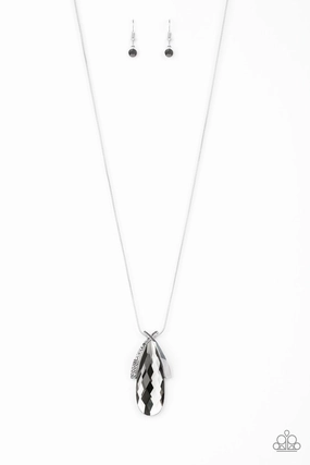 Minimal Decor Paparazzi Accessories ? Stellar Sophistication - Silver Necklace?Flat Rate Ship $4.50?