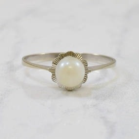 Solitaire Pearl Ring | 0.90ct | SZ 5.75 | Refined Light Wedding guest