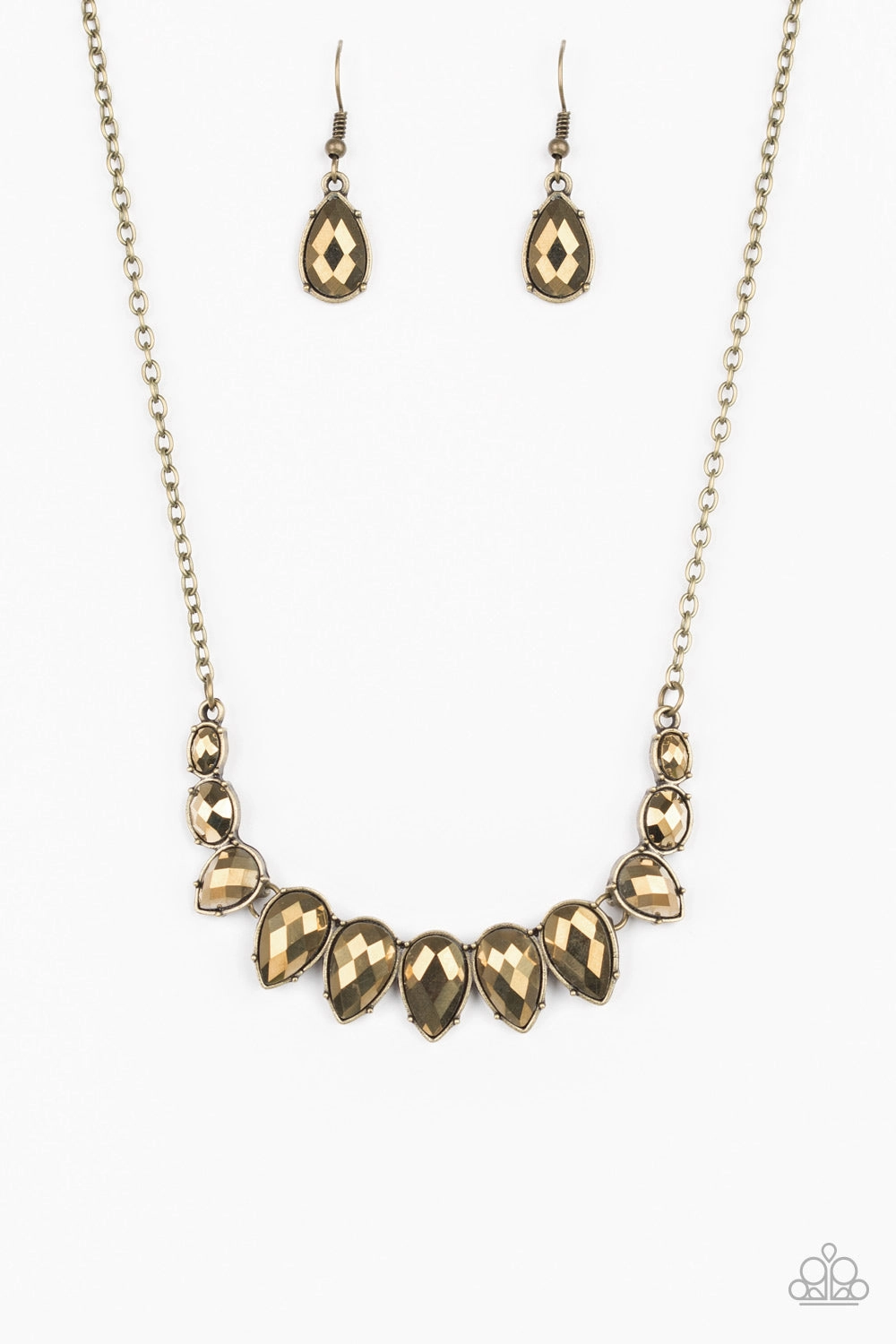 Artful Mood Everyday Present Paparazzi Accessories ? Street REGAL - Brass Necklace?Flat Rate Ship $4.50?