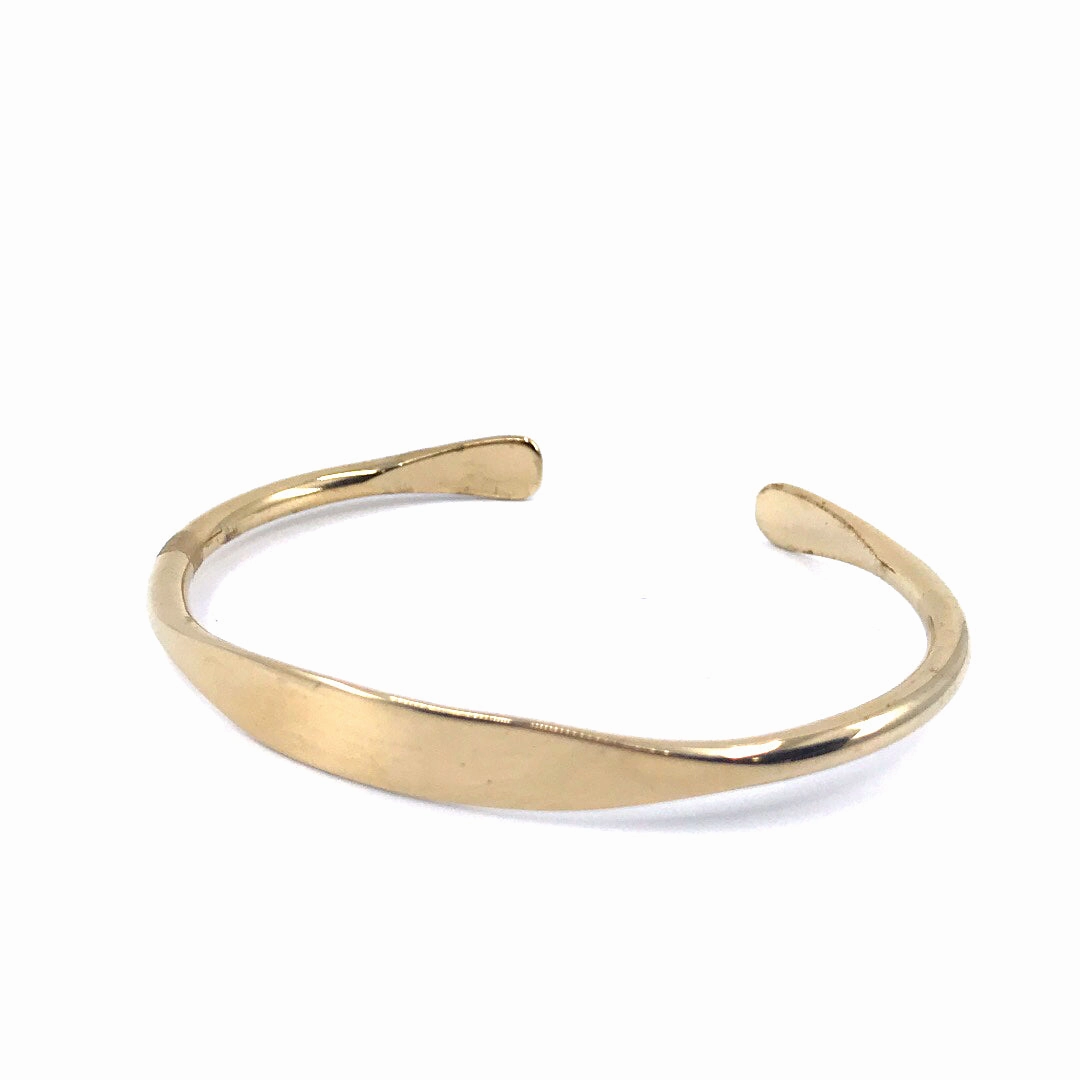 Unsurpassed Detail Sterling Silver Gold Plated Bangle Bracelet