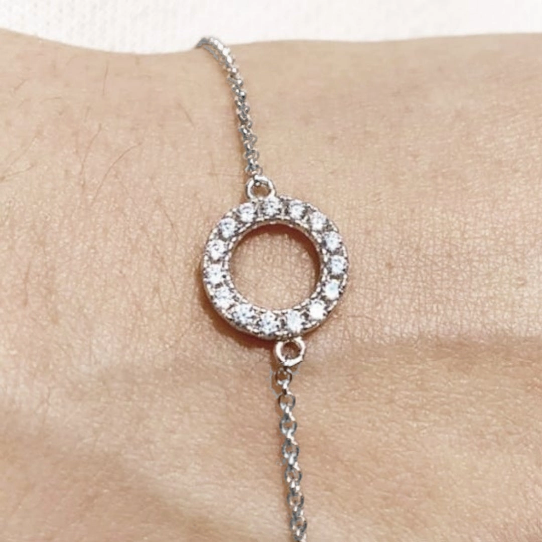 Creative Sight Sterling Silver Small CZ Circle Bracelet