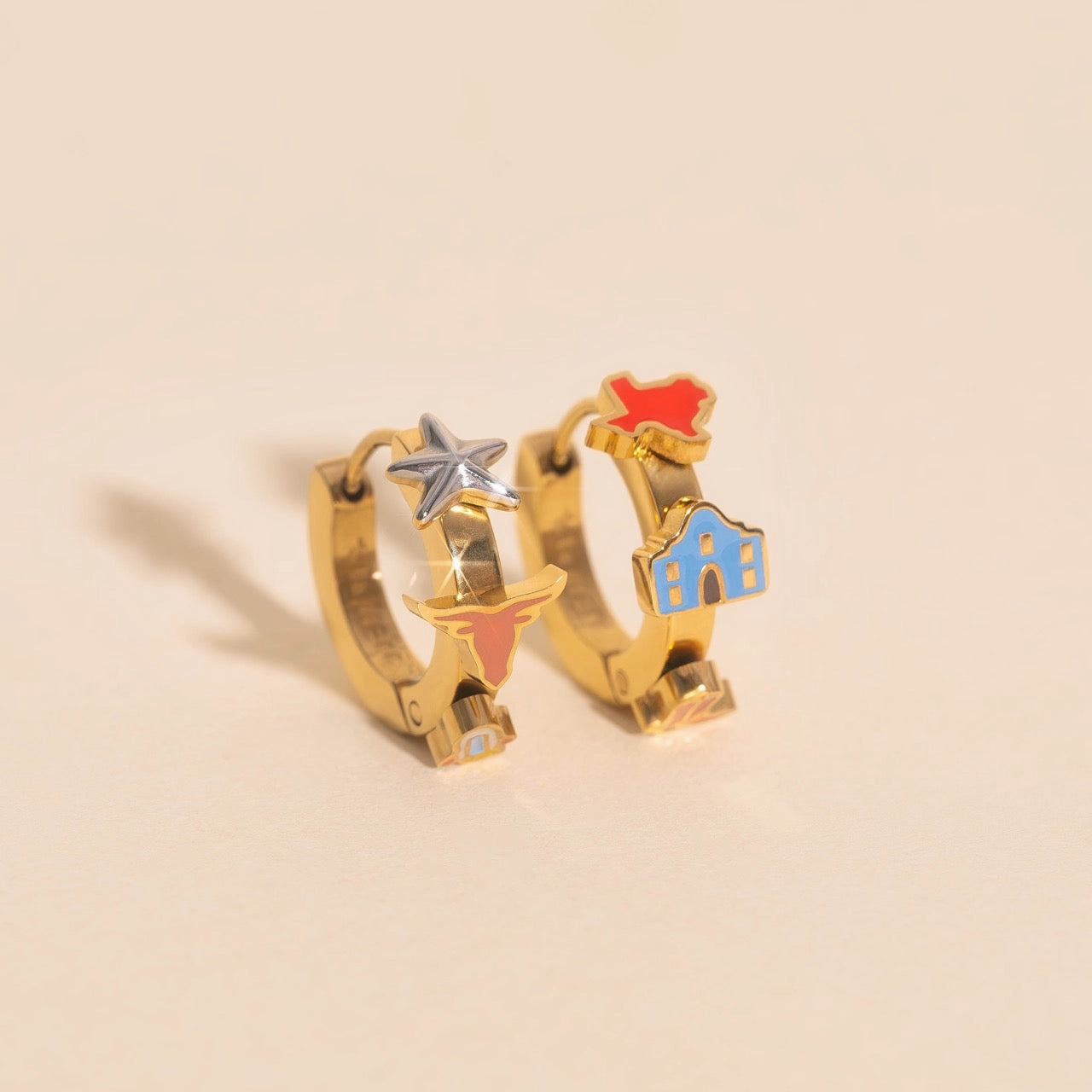 Handcrafted Design Shine Texas 3D Huggie Hoop Earrings