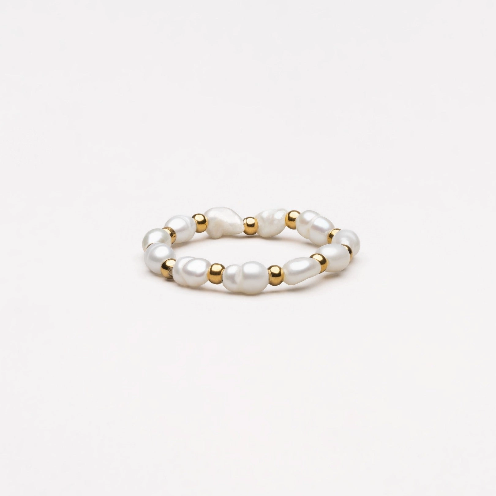 Rich Shine Stylish Twist Lively Edge "Isle" Ring