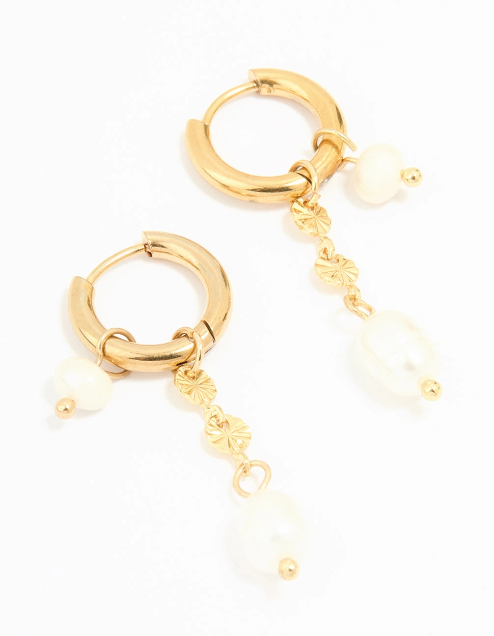 Waterproof Gold Plated Stainless Steel Chain Freshwater Pearl Drop Huggie Earrings Graceful Contour