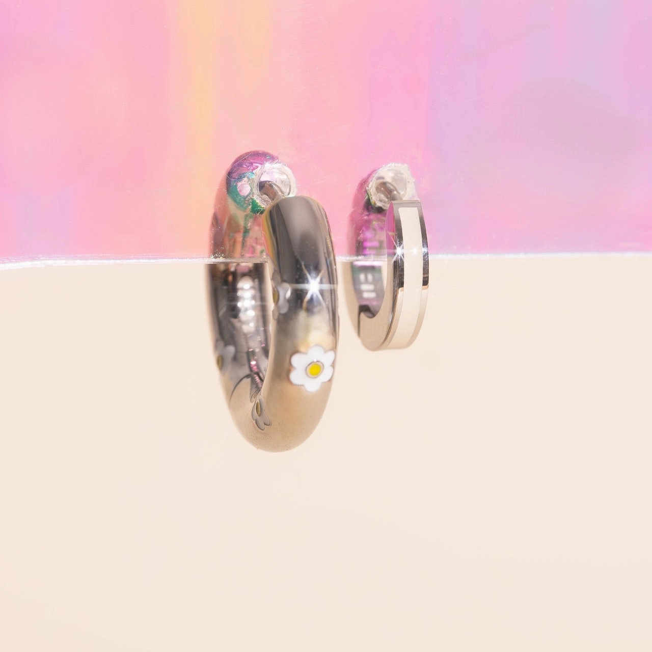 Mood Piece White & Yellow Daisy Stack Pack (2 item pairs)