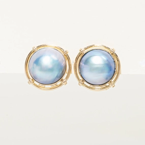 Cool Fit Yellow Gold Mab?? Pearl Stud Earrings